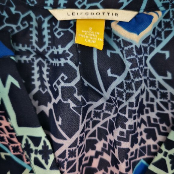 Anthropologie Leifsdottir Blue Geometric Print 100% Silk Blouse Size 2 Summer - Picture 3 of 10